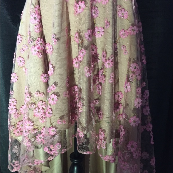 Belle Badgley Mischka Lace High Low Dress - Picture 6 of 8